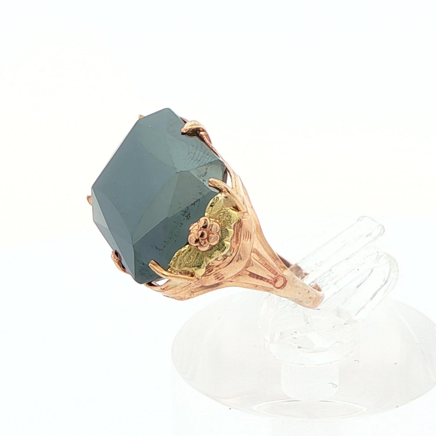 10K Yellow + Green Gold Natural Hematite Ring 1920s Art Deco