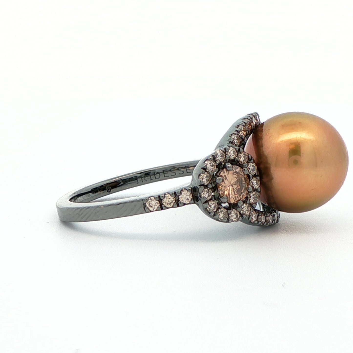 18k White Gold Black Rhodium Gold Pearl & Chocolate Diamond Ring