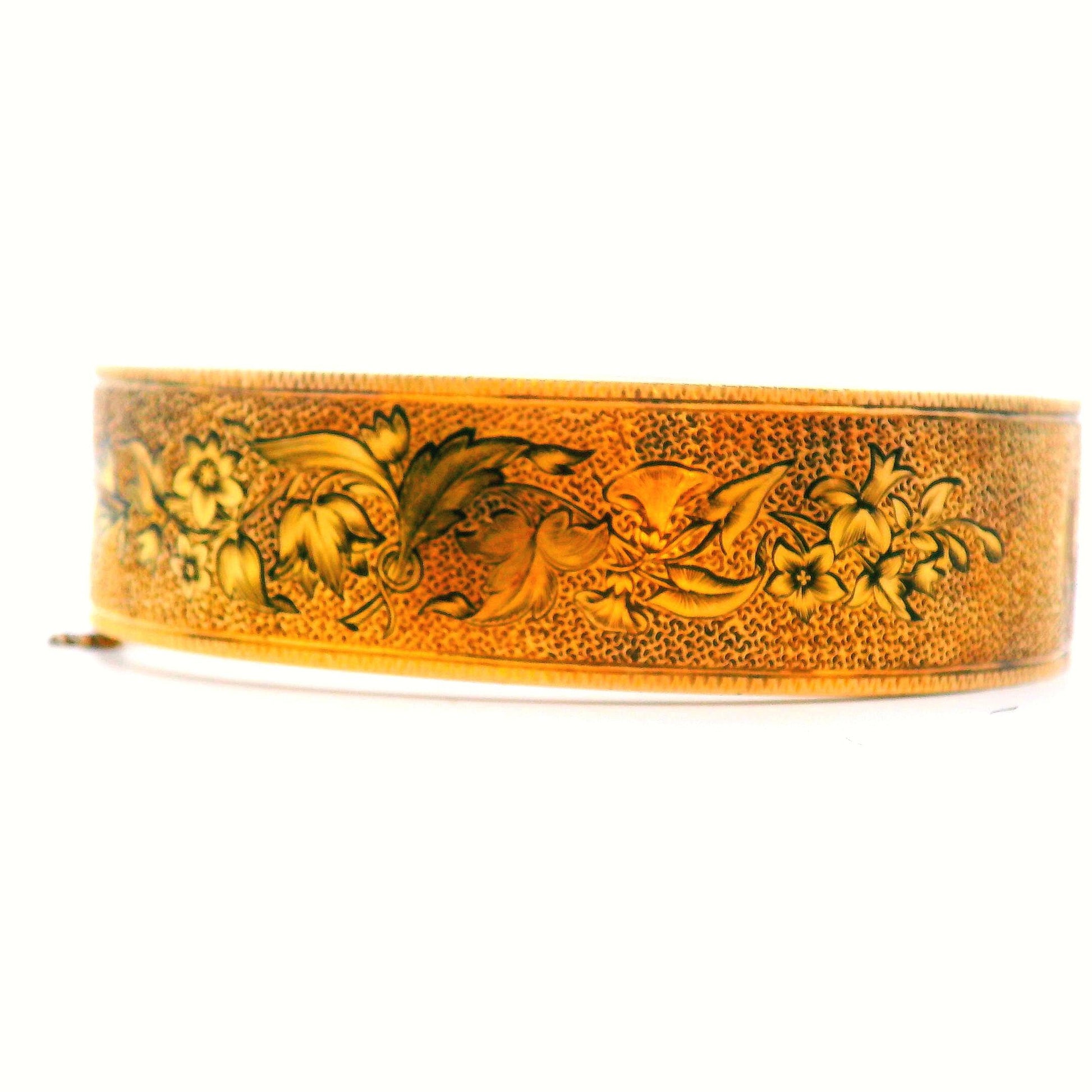Victorian 14K yellow Gold Hinged Bangle ca 1880