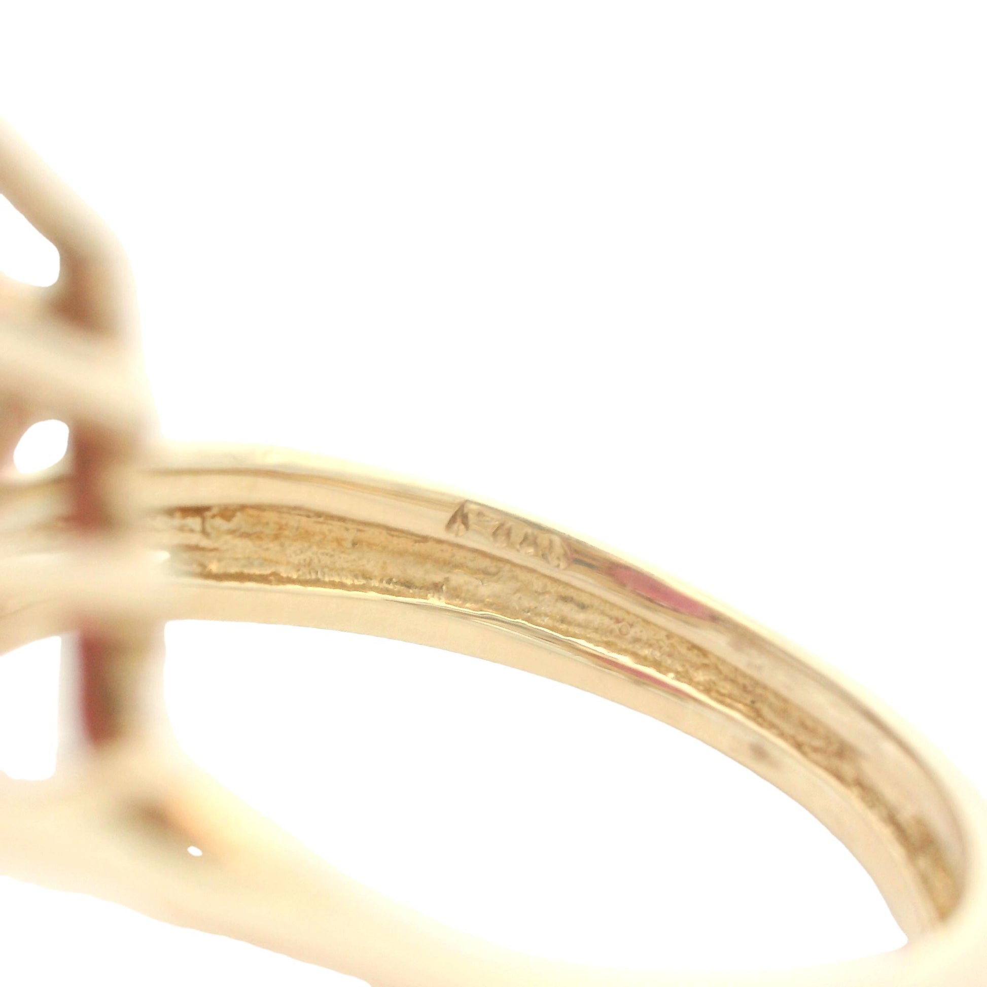 1980s 14K Yellow Gold Reddish Pink Tourmaline and Natural Blue Sapphire Ring
