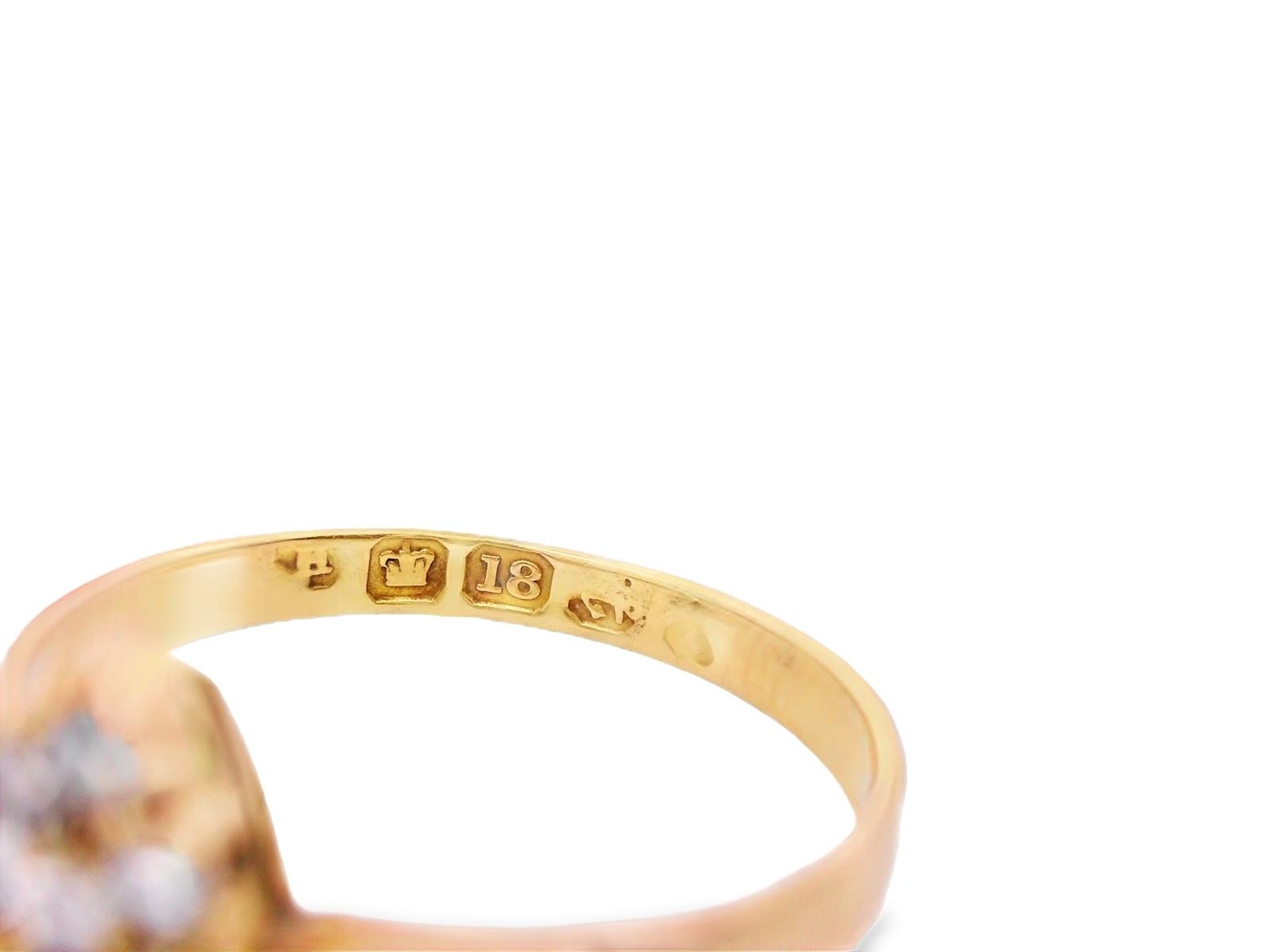 18k Yellow Gold Sapphire & Diamond Ring