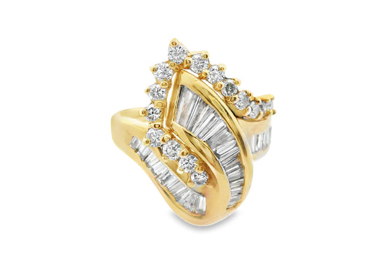 14k Yellow Gold Baguette and Round Diamond Cluster Ring