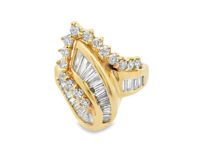 14k Yellow Gold Baguette and Round Diamond Cluster Ring