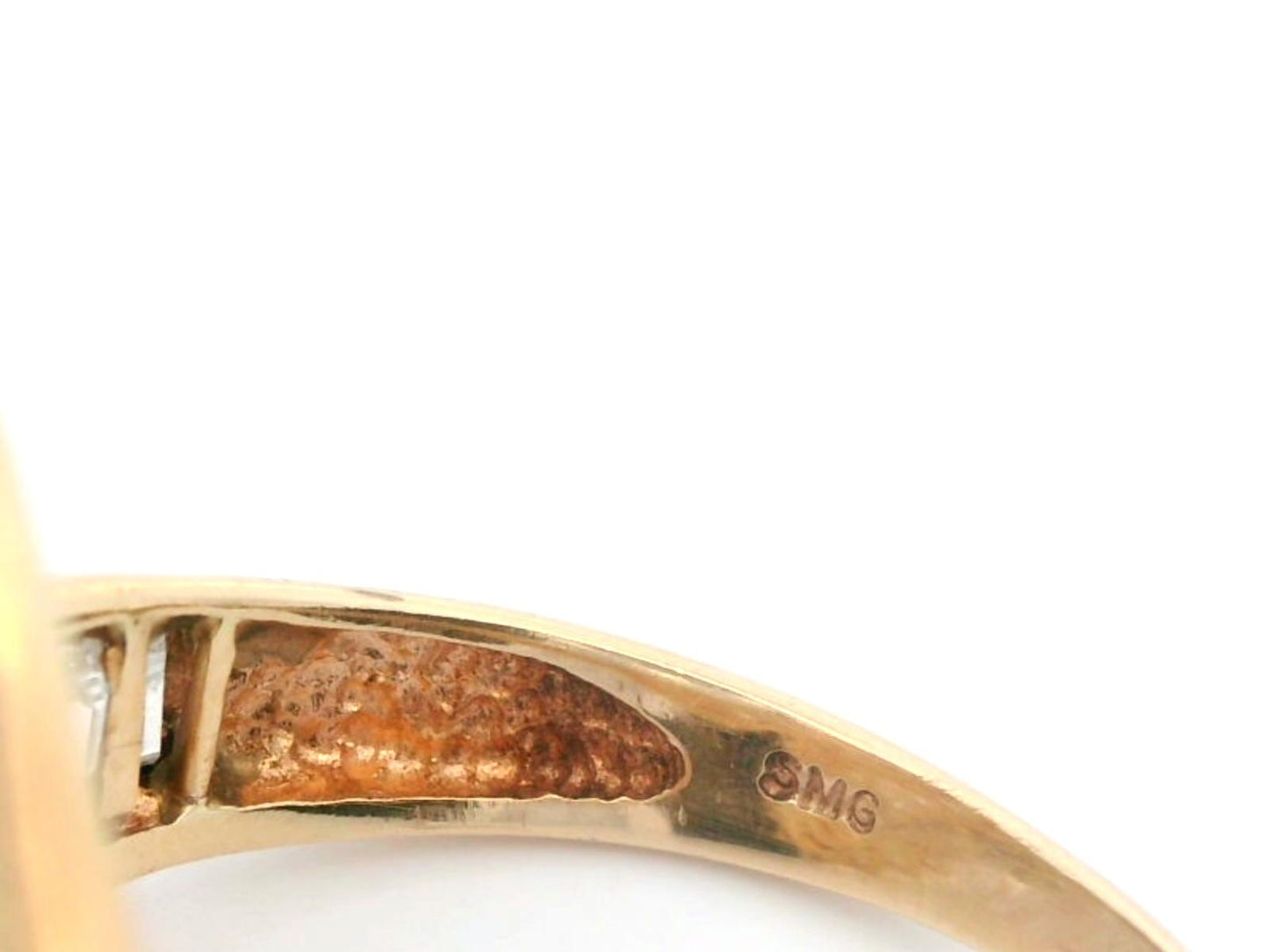 14k Yellow Gold Baguette and Round Diamond Cluster Ring
