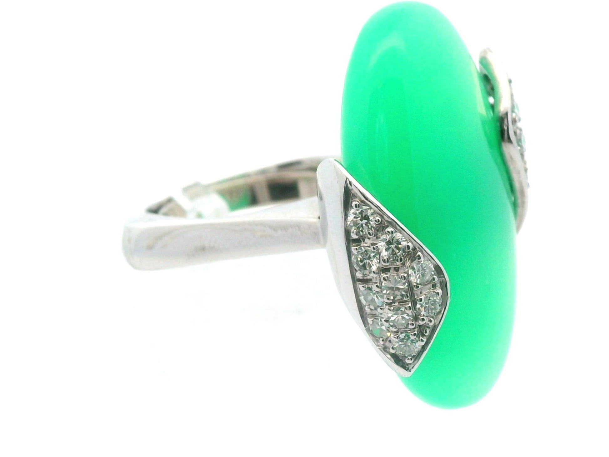 18k White Gold German Chrysoprase & Diamond Ring