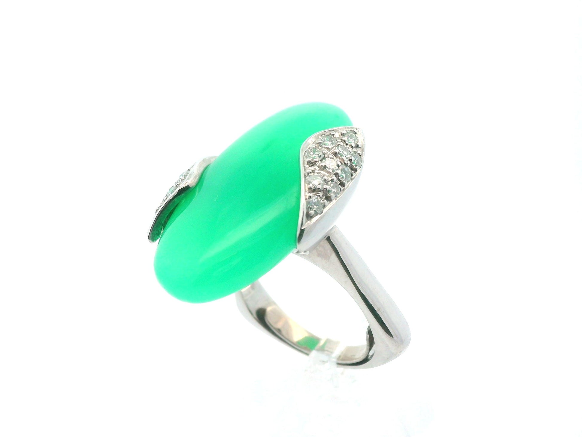 18k White Gold German Chrysoprase & Diamond Ring