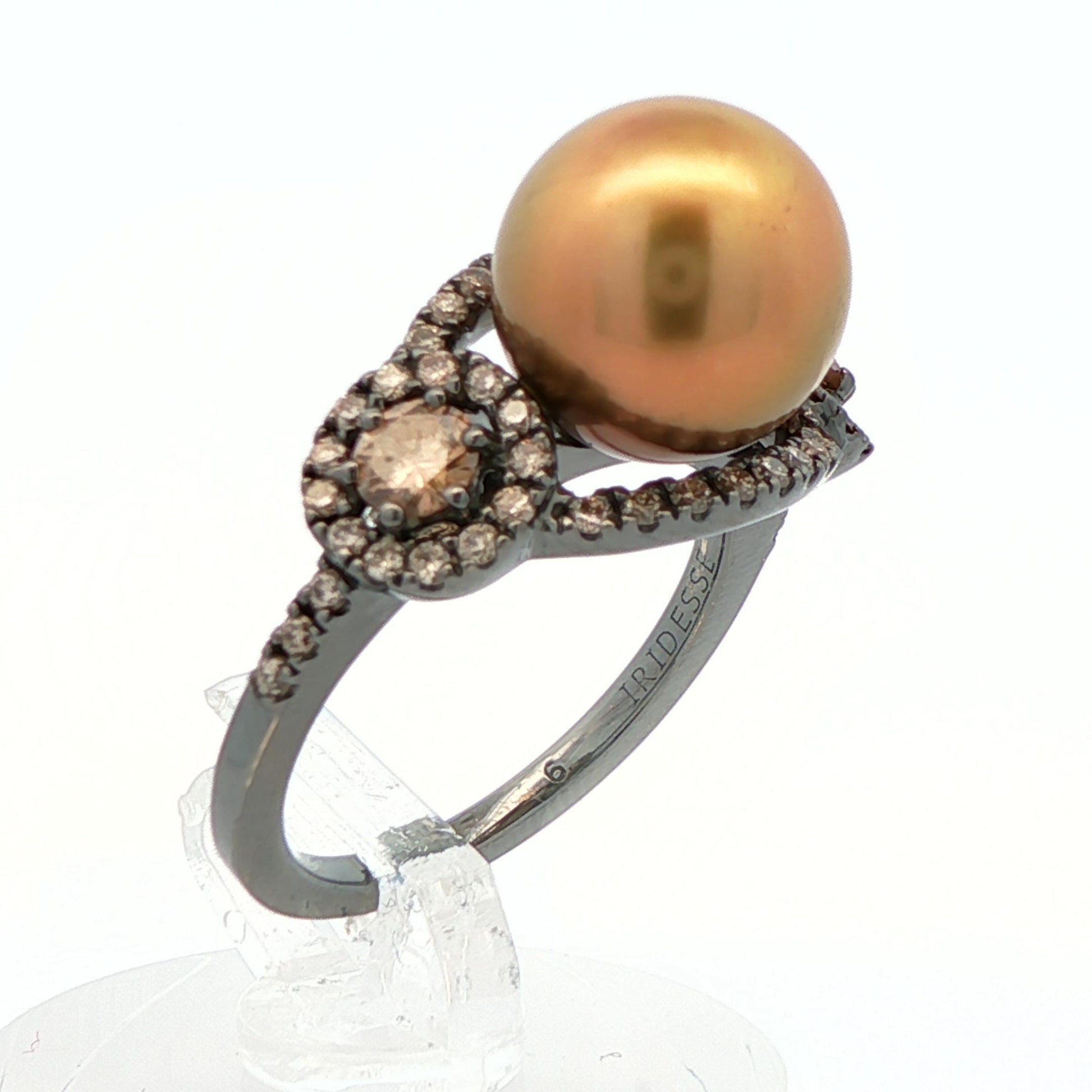 18k White Gold Black Rhodium Gold Pearl & Chocolate Diamond Ring