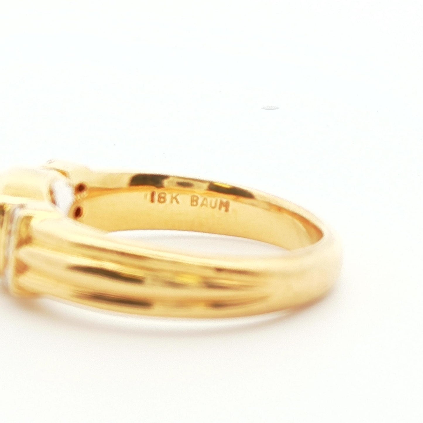 18K Yellow Gold Blue Sapphire & Diamond Ring