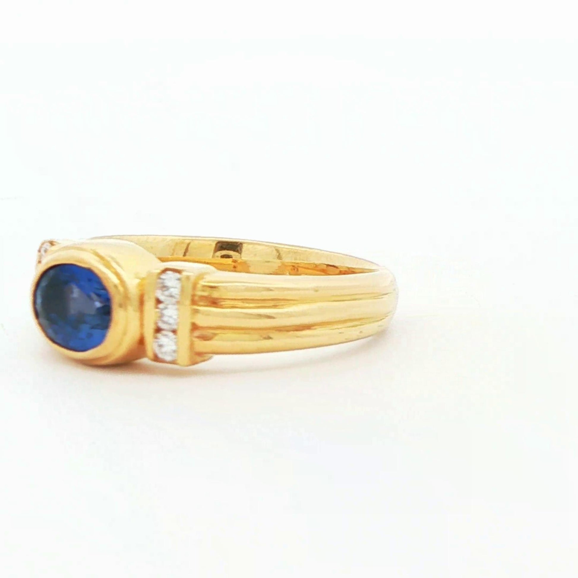 18K Yellow Gold Blue Sapphire & Diamond Ring