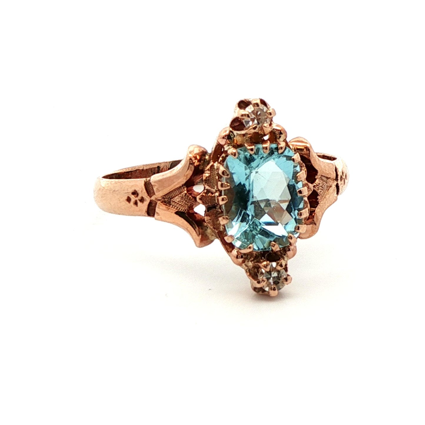 10k Yellow Gold Aquamarine & Diamond Victorian Ring