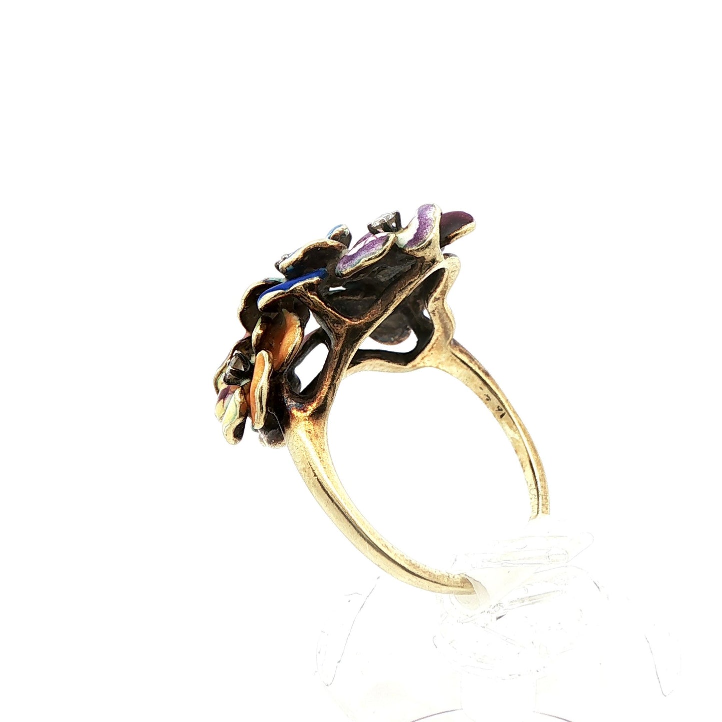 14k Yellow Gold Enameled Flower & Diamond Ring