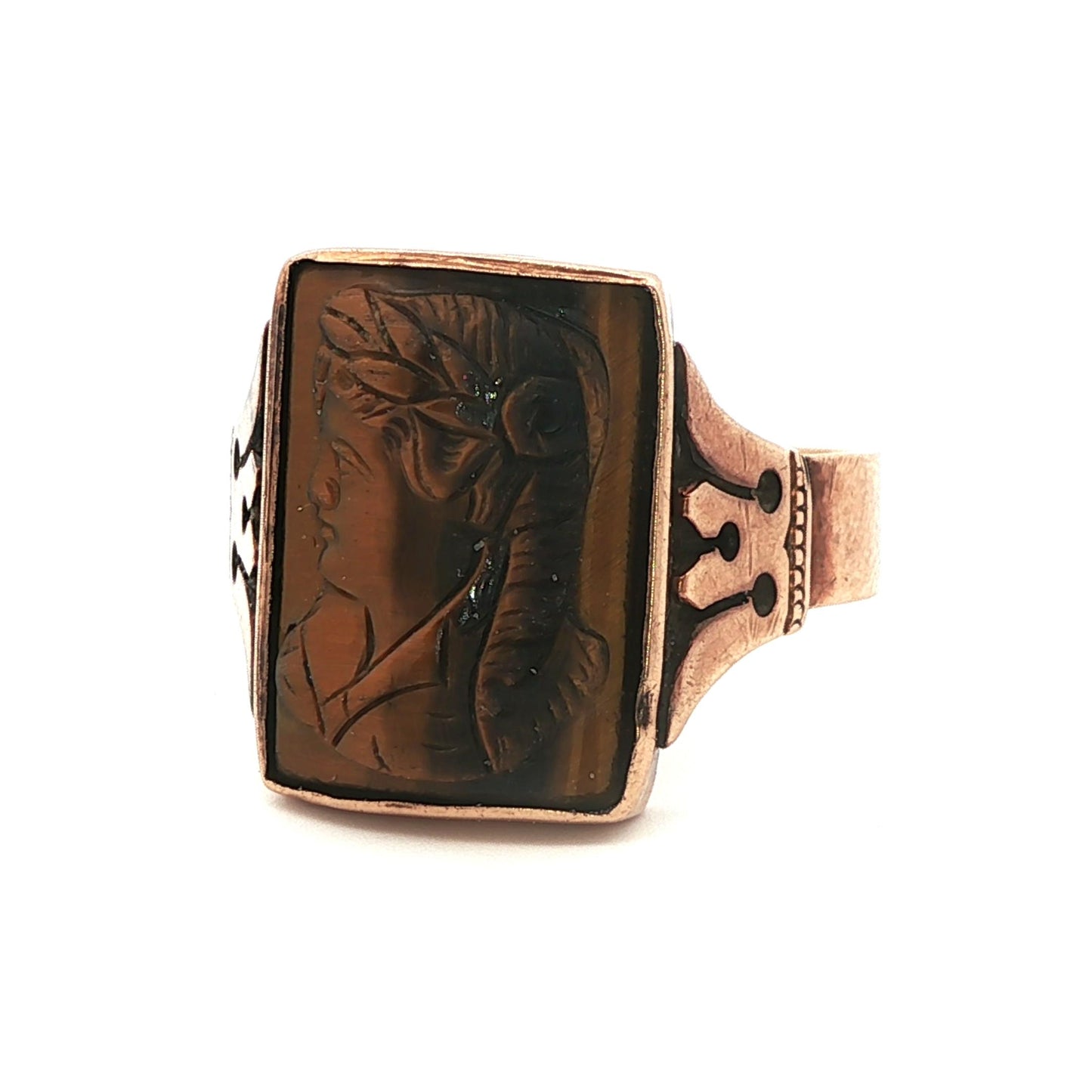 Victorian 12k Yellow gold Carved Tigers Eye Ring