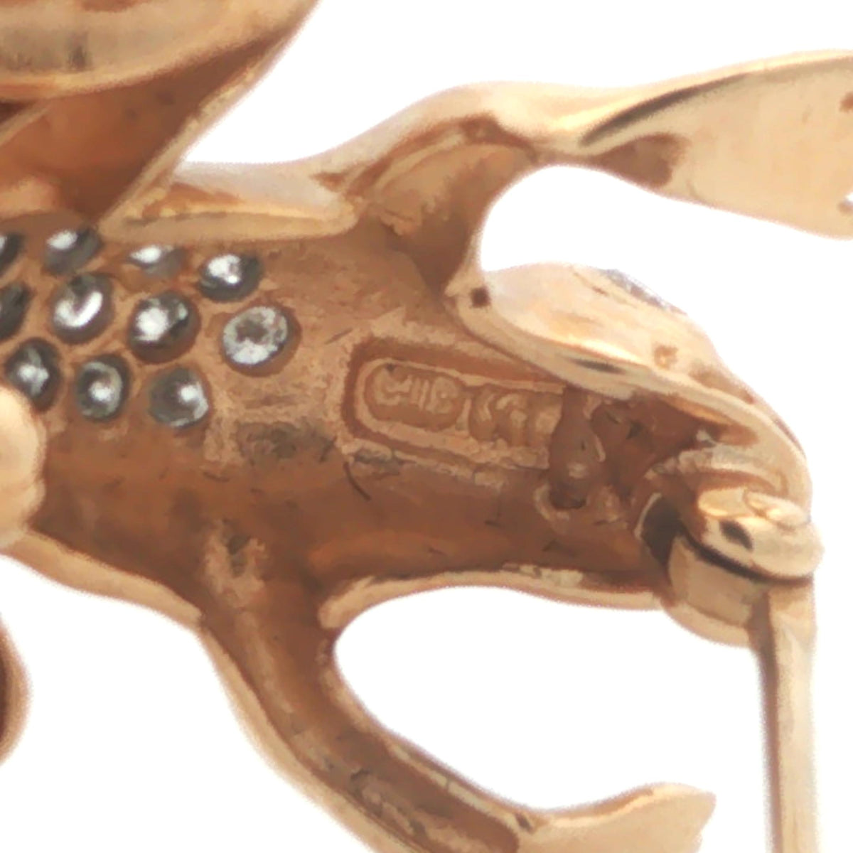 Contemporary 14k Yellow/White Gold Diamond Frog Pin