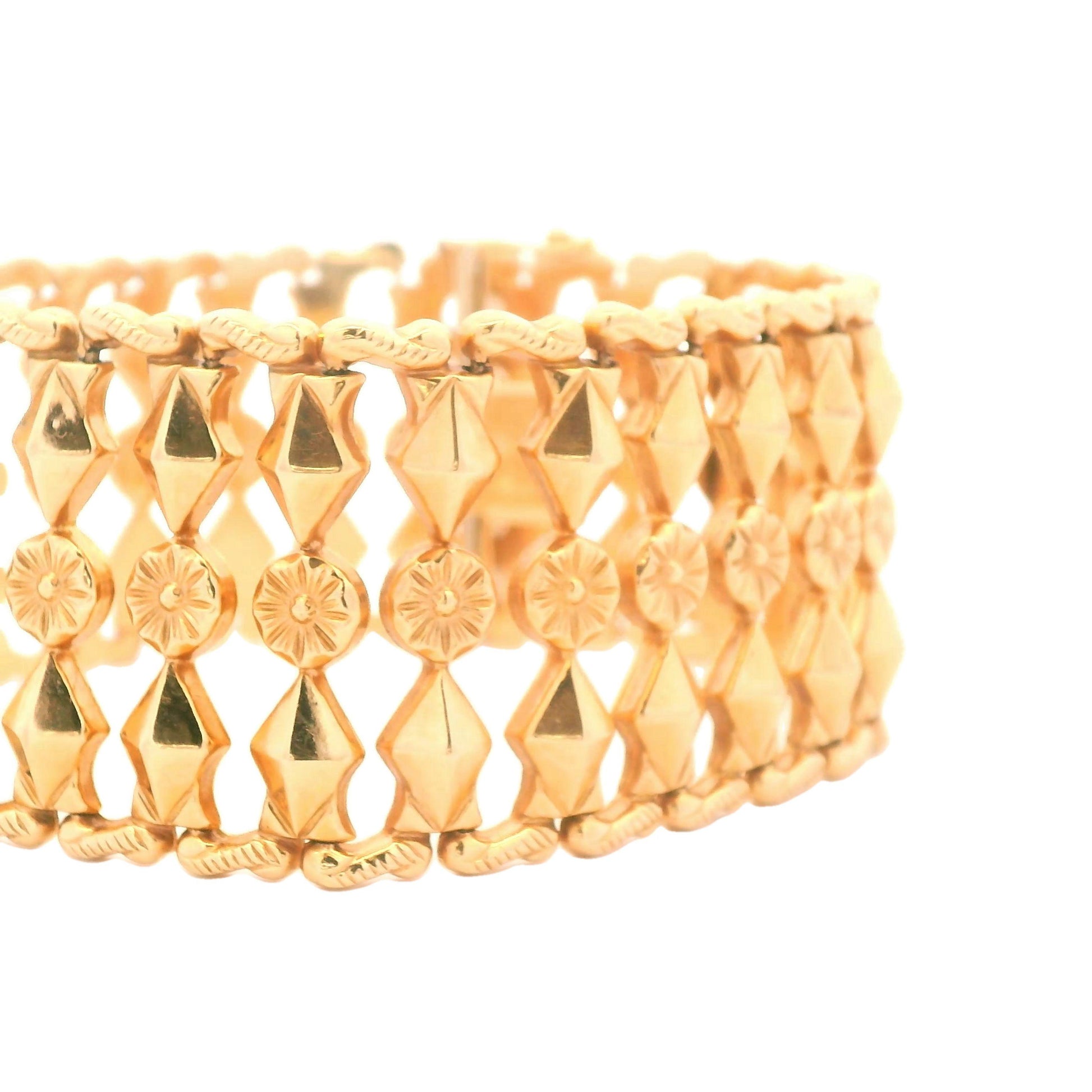 1950s 18k Yellow Gold Italian Fancy Link Bracelet 1 Inch Wide