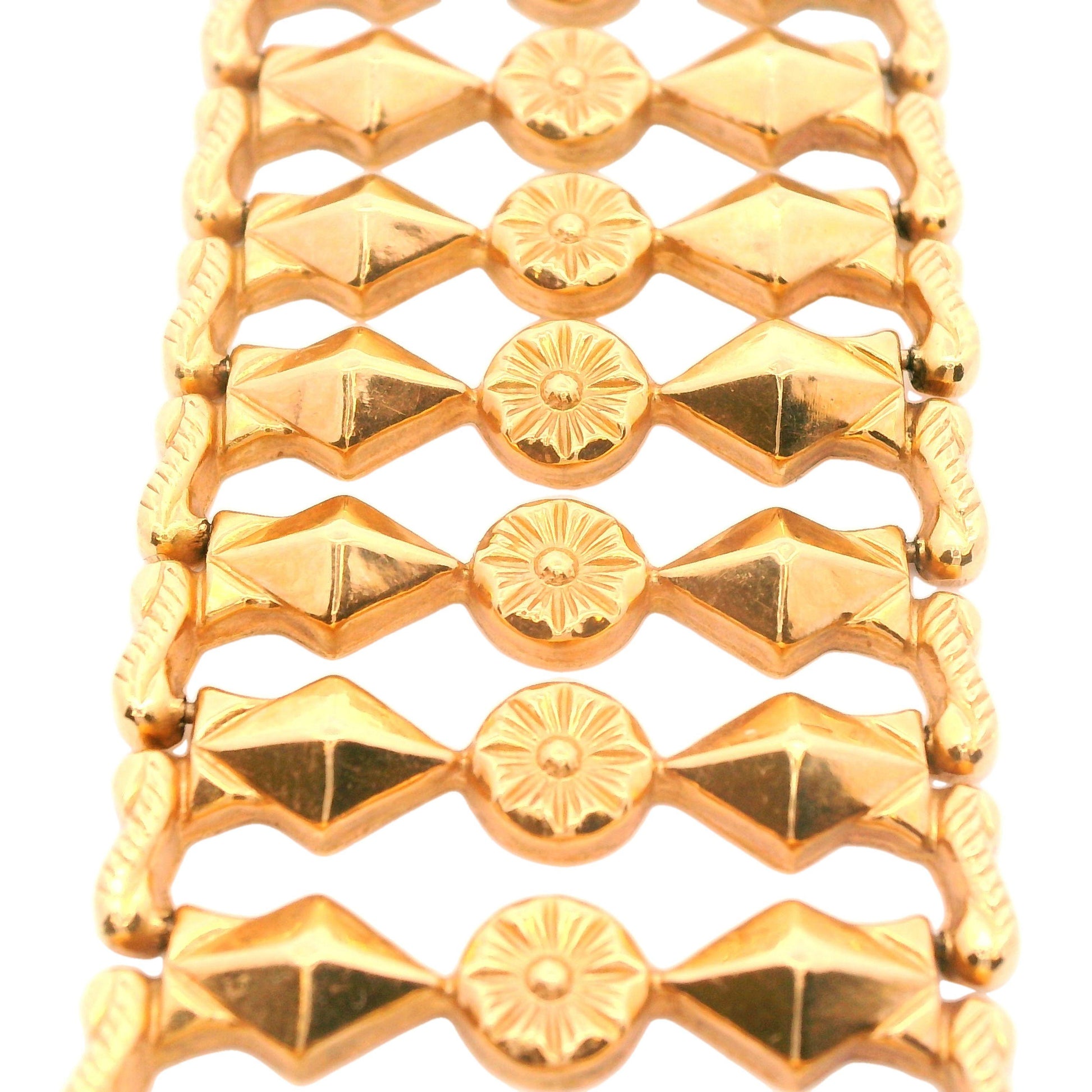 1950s 18k Yellow Gold Italian Fancy Link Bracelet 1 Inch Wide
