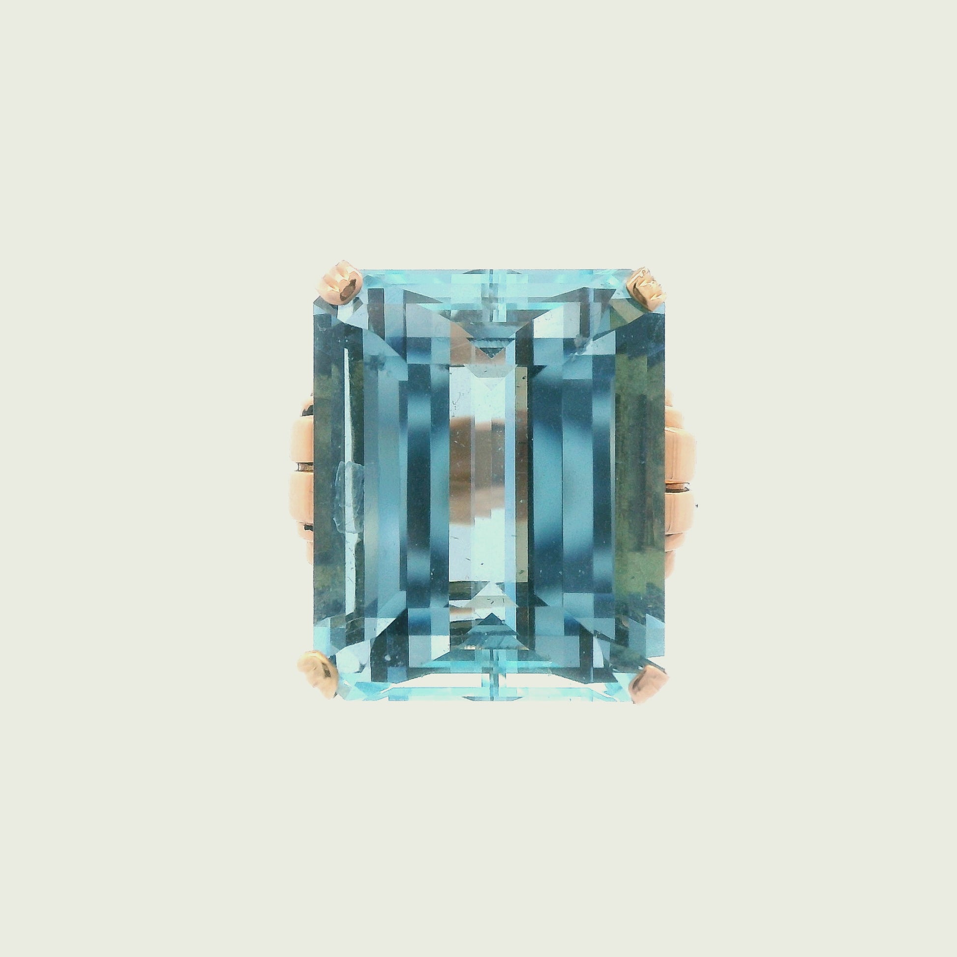 28+ Carat Natural Aquamarine and 18k Rose Gold Art Deco Ring