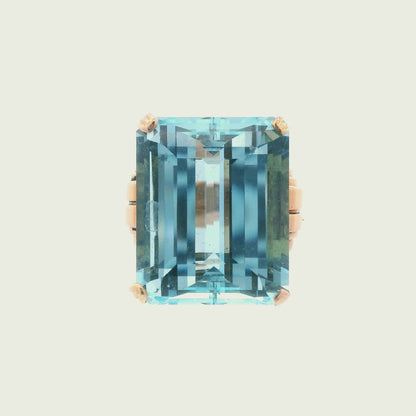28+ Carat Natural Aquamarine and 18k Rose Gold Art Deco Ring