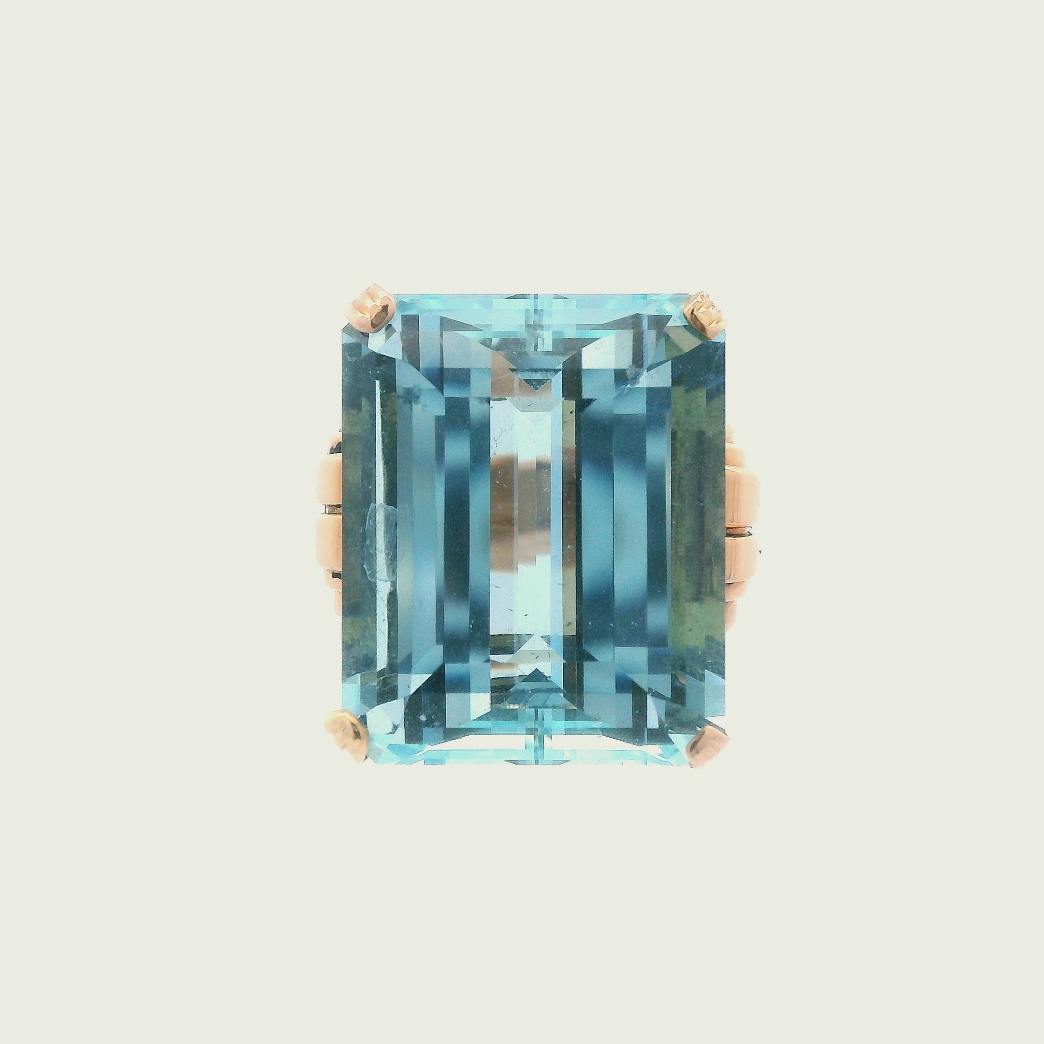 28+ Carat Natural Aquamarine and 18k Rose Gold Art Deco Ring