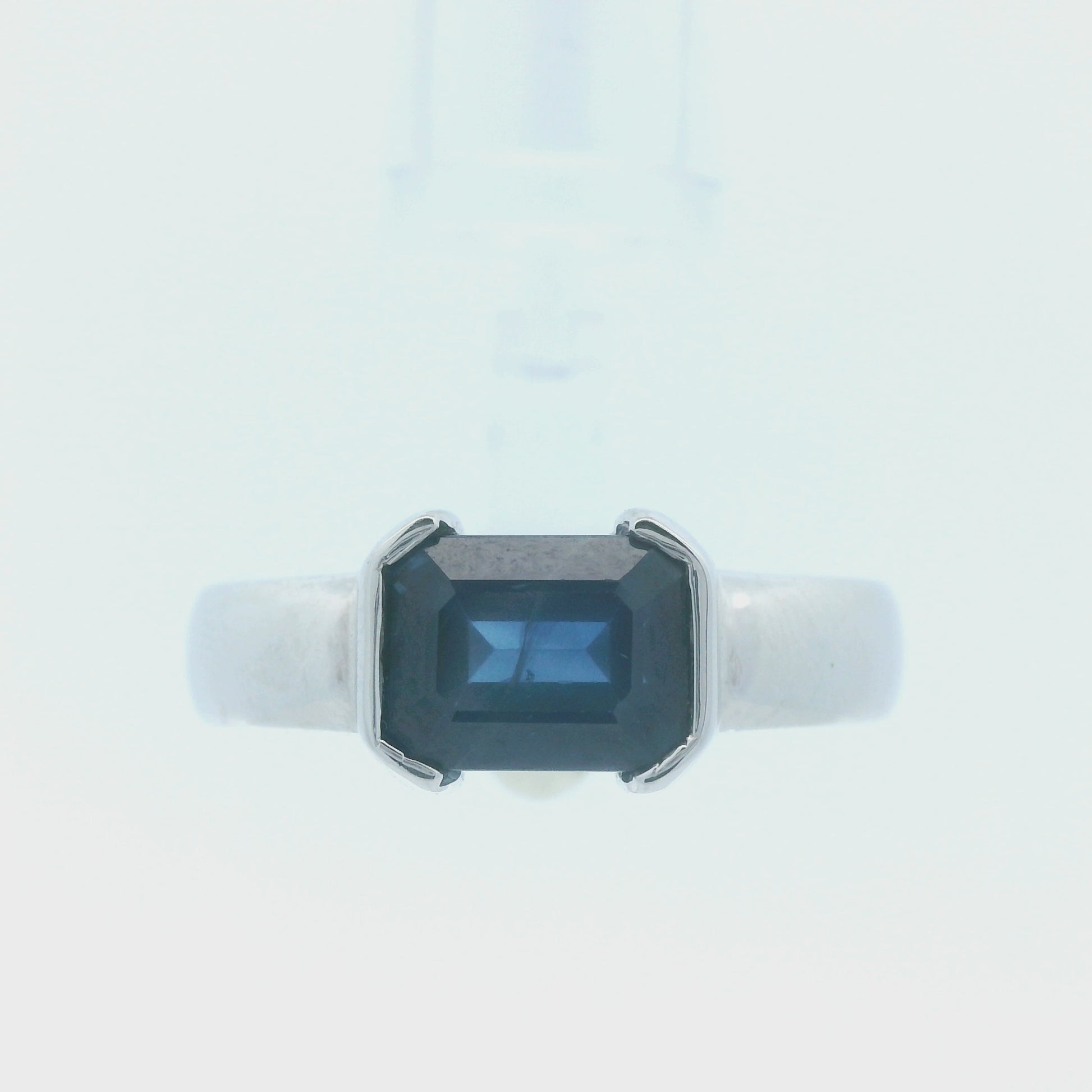 1990s 14k White Gold and Emerald Cut Blue Sapphire Solitaire Ring /w Report